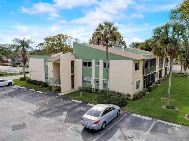 2-bedroom rental at 4149 NW 90th Avenue #106, Coral Springs