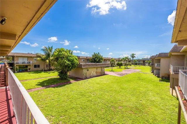 1-bedroom rental at 301 NW 177th Street #227, Miami Gardens