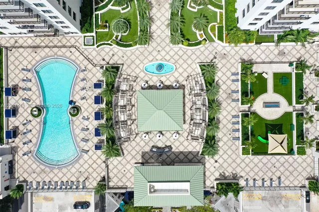1-bedroom rental at 999 SW 1st Avenue #2010, Miami