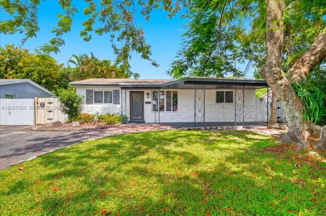 3-bedroom rental at 1131 N 75th Avenue #1131, Hollywood