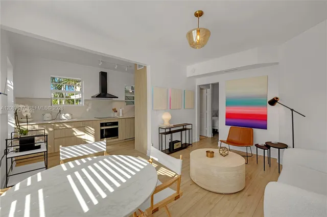 1-bedroom rental at 4812 Pine Tree Drive #209, Miami Beach