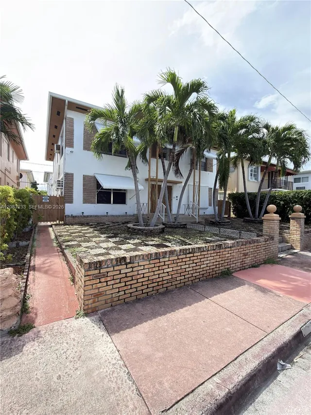 1-bedroom rental at 7336 Carlyle Avenue #2, Miami Beach
