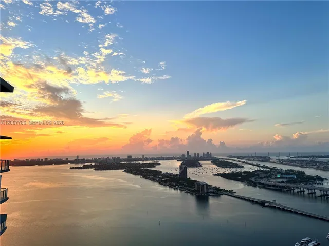 2-bedroom rental at 1900 N Bayshore Drive #5103, Miami