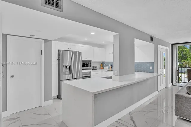 2-bedroom rental at 1000 Parkview Drive #329, Hallandale Beach