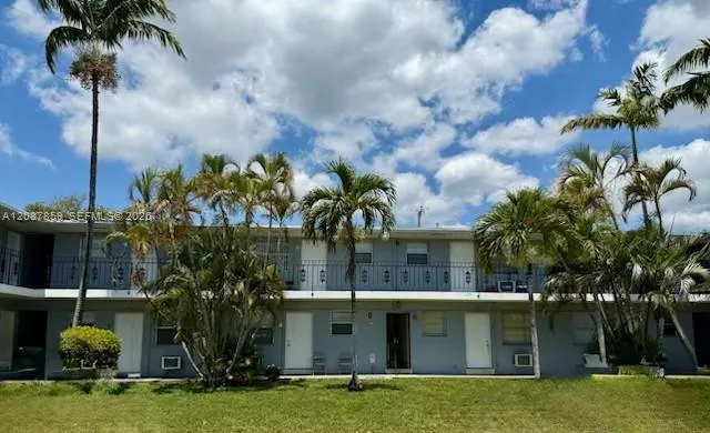 2-bedroom rental at 519 SW 27th Avenue #212, Fort Lauderdale