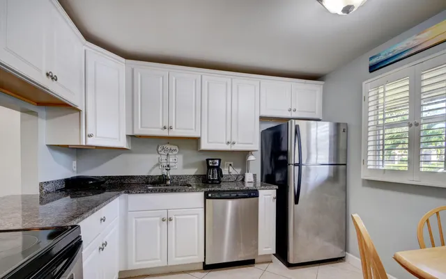 1-bedroom home at 2700 Fiore Way #106, Delray Beach