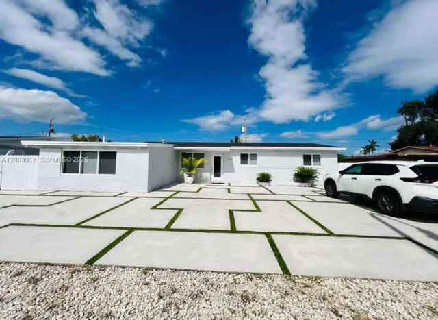 4-bedroom home at 10521 Caribbean Boulevard, Cutler Bay