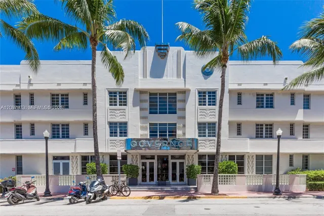 1-bedroom rental at 435 21st Street #303, Miami Beach