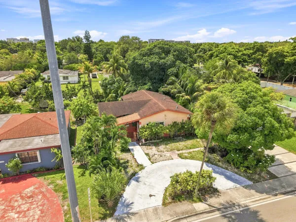 3-bedroom home at 1320 NE 135TH Street, North Miami