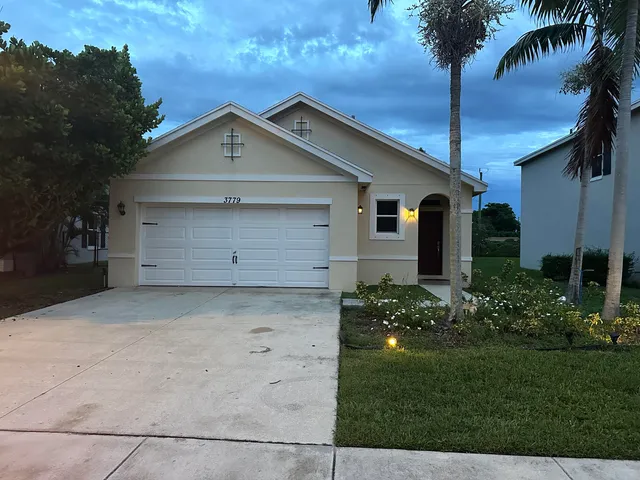 3-bedroom rental at 3779 WHITNEY PARK Lane, Greenacres