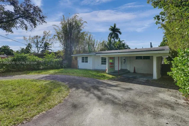 3-bedroom home at 18500 NE 23rd Court, Miami