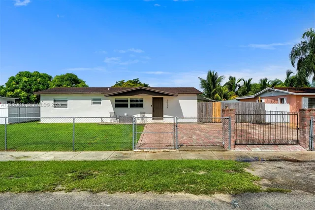 3-bedroom home at 30334 SW 158th Court, Homestead