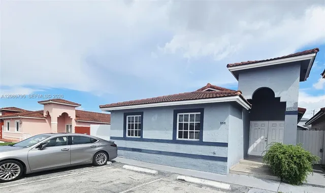 3-bedroom rental at 9319 NW 121 Street #9319, Hialeah Gardens