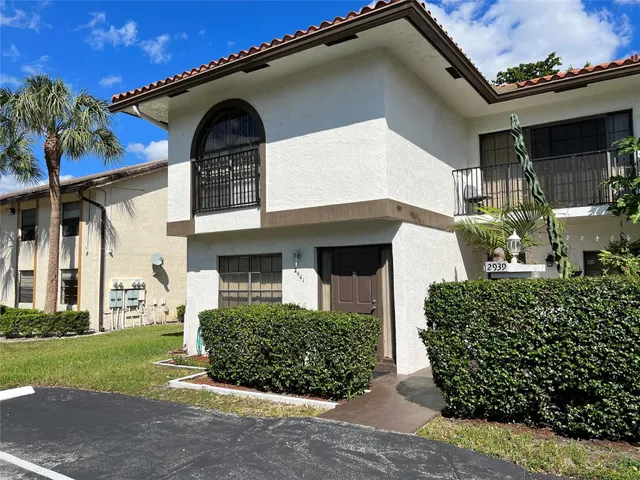 3-bedroom rental at 2941 NW 92nd Avenue, Coral Springs