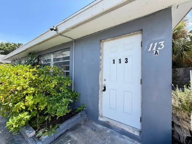 1-bedroom rental at 113 E 27th Street #A, Riviera Beach