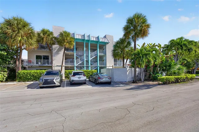 1-bedroom home at 2715 NE 49th Street #103, Fort Lauderdale