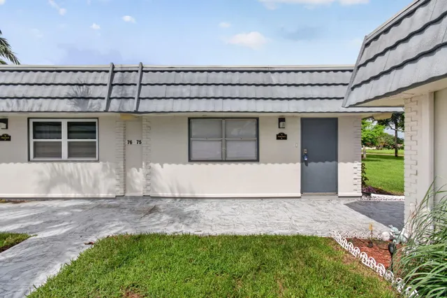 1-bedroom home at 75 WATERFORD D, Delray Beach