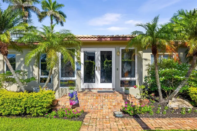 3-bedroom home at 359 Poinciana Drive, Fort Lauderdale