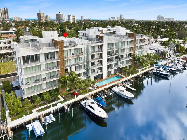 3-bedroom home at 41 Isle Of Venice Drive #402, Fort Lauderdale