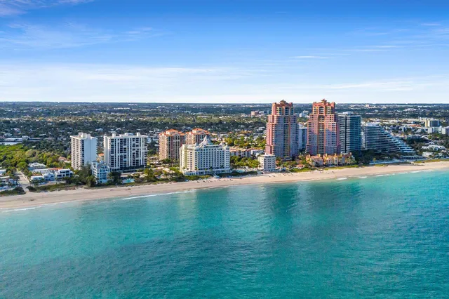 3-bedroom home at 2011 N Ocean Boulevard #405, Fort Lauderdale