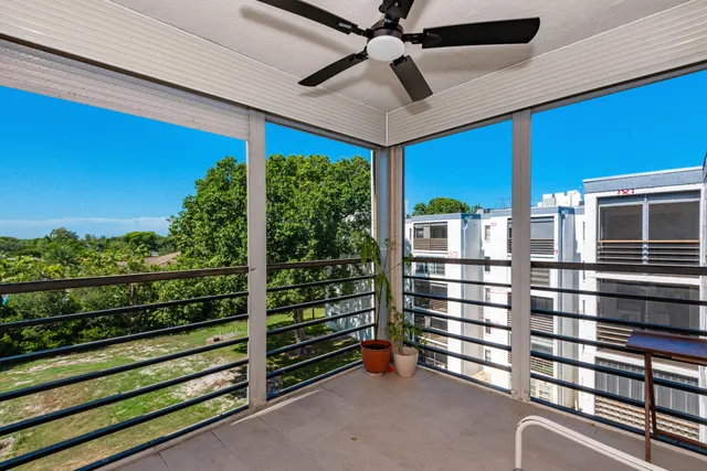2-bedroom home at 9235 SW 8th Street #502, Boca Raton