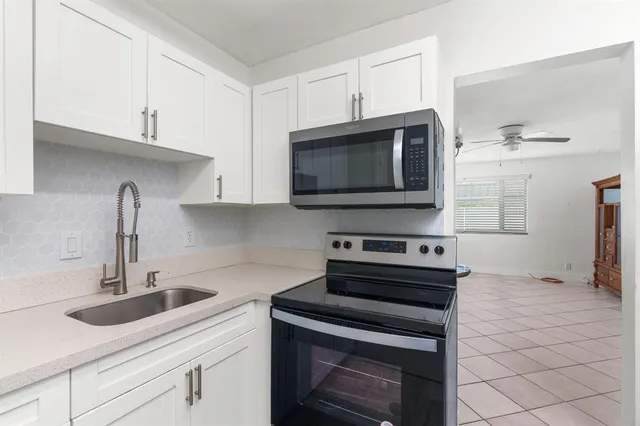 1-bedroom home at 418 S CYPRESS Road #106, Pompano Beach