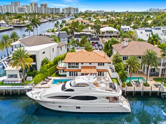 5-bedroom home at 3091 NE 42nd Street, Fort Lauderdale