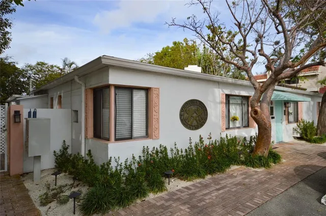 1-bedroom rental at 835 NE 15TH Avenue #5, Fort Lauderdale