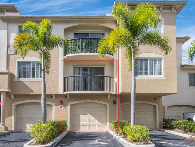 3-bedroom rental at 100 CRESTWOOD Court N #109, Royal Palm Beach