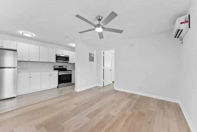 1-bedroom rental at 1632 NE 4th Place #1, Fort Lauderdale