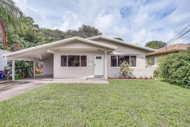3-bedroom rental at 124 SW 2nd Avenue, Hallandale Beach