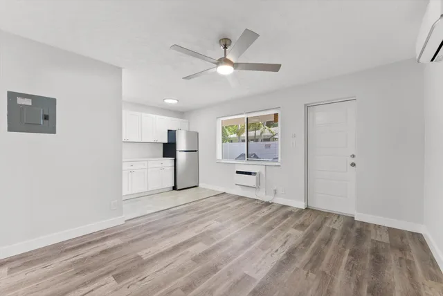 1-bedroom rental at 1632 NE 4th Place #2, Fort Lauderdale