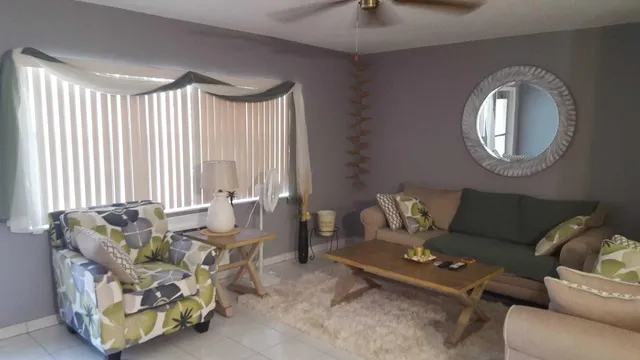 1-bedroom rental at 15 Salisbury A, West Palm Beach