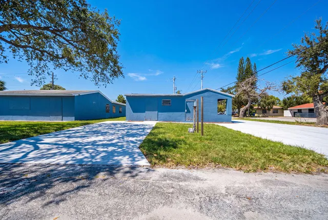 Commercial at 1900 N 66TH Avenue, Hollywood