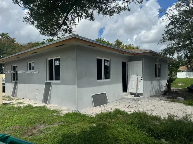 3-bedroom home at 2883 NW 191st Terrace, Miami Gardens
