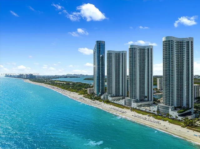 3-bedroom home at 15901 Collins Avenue #1606, Sunny Isles Beach