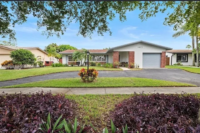 3-bedroom home at 1401 NW 122nd Avenue, Pembroke Pines