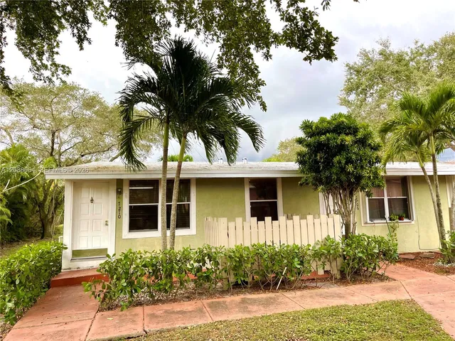 1-bedroom home at 7210 Southgate Boulevard #7210, Tamarac