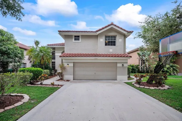 4-bedroom home at 11092 Topeka Place, Cooper City
