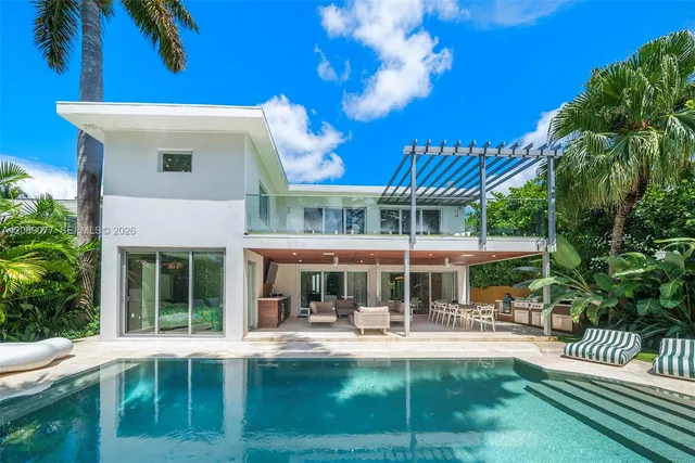 5-bedroom home at 110 Venetian Way, Miami Beach
