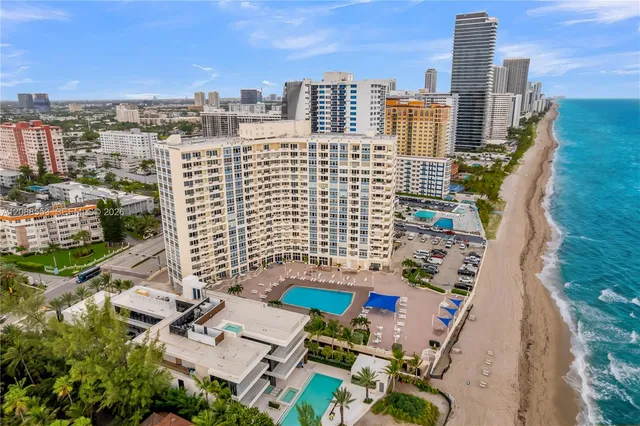 1-bedroom rental at 3180 S Ocean Drive #605, Hallandale Beach