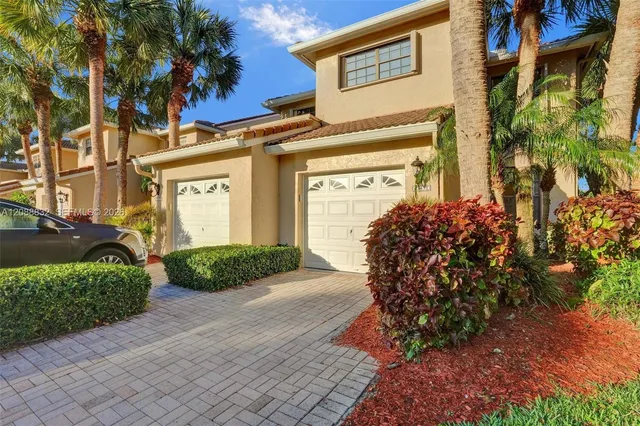 3-bedroom rental at 6765 Montego Bay Boulevard #E, Boca Raton