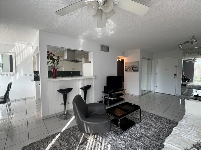1-bedroom rental at 200 172nd Street #522, Sunny Isles Beach