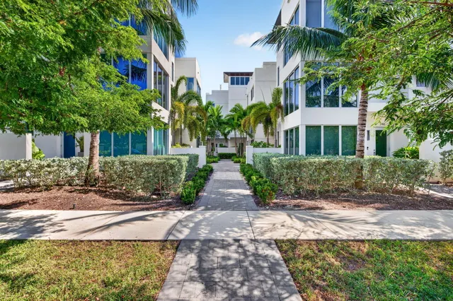 3-bedroom home at 244 Garden Court, Lauderdale-By-The-Sea