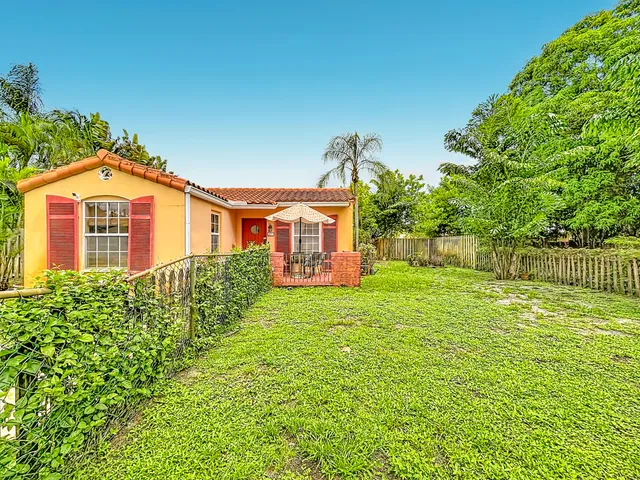 3-bedroom home at 427 37TH Street, West Palm Beach