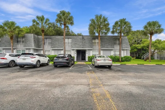 3-bedroom home at 424 NW 70TH Avenue #121, Plantation