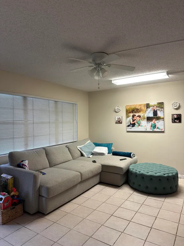 1-bedroom home at 1090 Cornwall E, Boca Raton