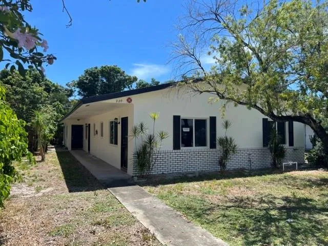 2-bedroom rental at 220 SE 22nd Avenue #Unit 2, Pompano Beach