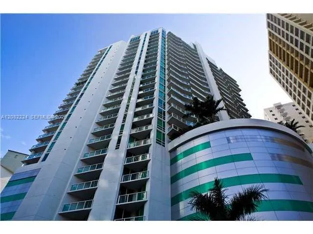 1-bedroom home at 218 SE 14th Street #2108, Miami
