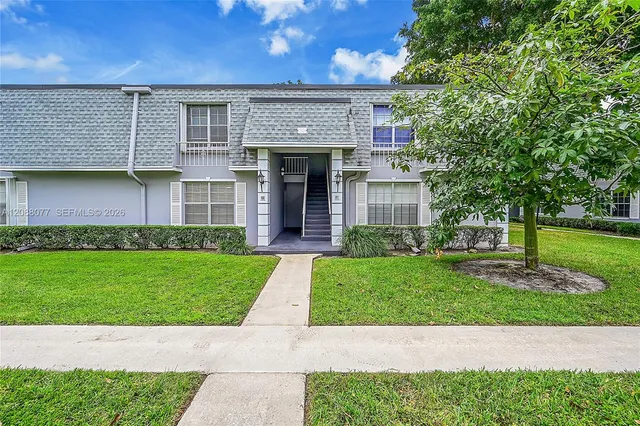2-bedroom rental at 306 NW 69th Avenue #162, Plantation